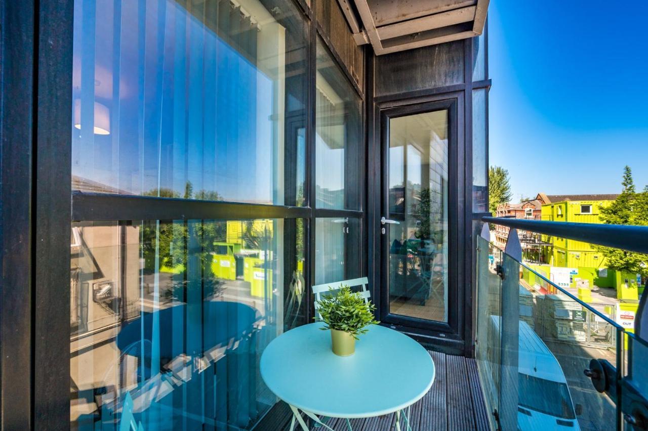 Host & Stay - Central Balcony Apt Liverpool Exterior foto